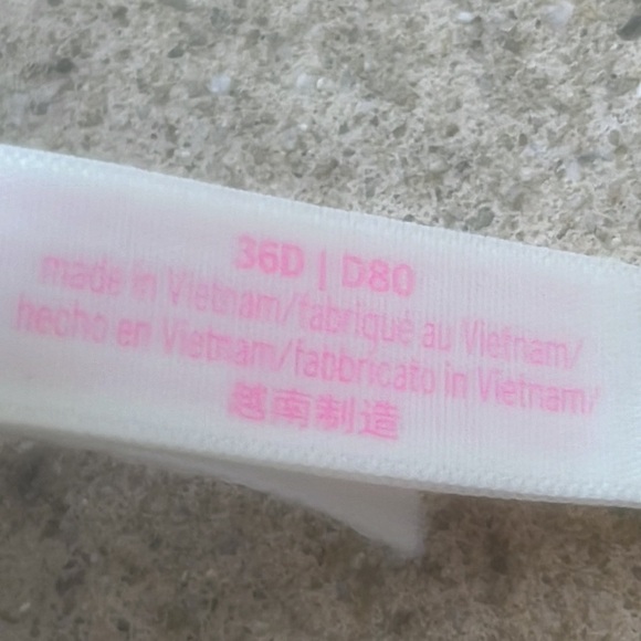 PINK Victoria's Secret Wear Everywhere Lightly Lined Tshirt Bra Size 36D - Picture 5 of 8